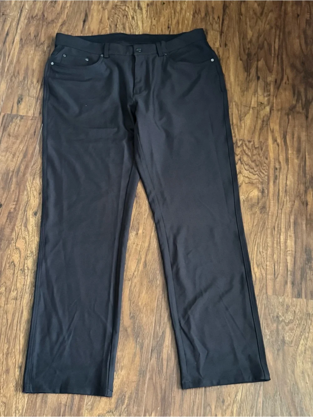 Greg Norman Men’s Black Performance Golf Pants